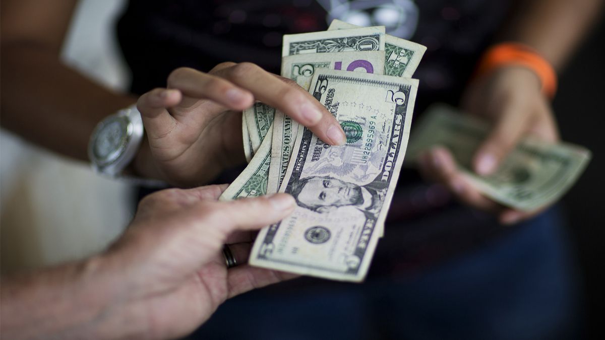 Un joven compartió un truco para ganar 200 dólares por día con el trabajo más fácil del mundo