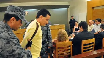 El ex policía que tenía un cadáver oculto en su placard irá a juicio por otra aberrante acusación