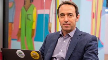 Billeteras virtuales: tras la batalla por los QR, cuál es el nuevo problema entre los bancos y Marcos Galperin