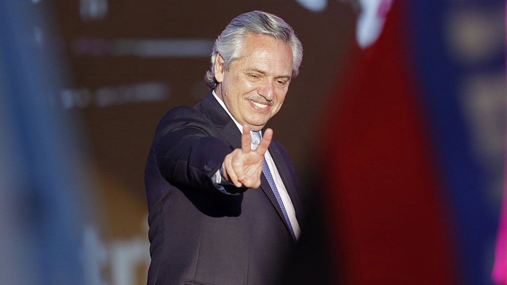 La semana en que el peronismo volvió al poder (y la UCR a la oposición)