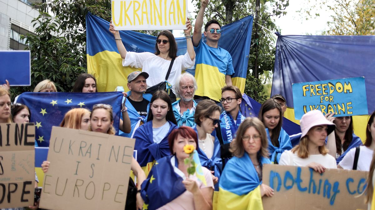 La Unión Europea aprobó a Ucrania como candidato para integrar el bloque.