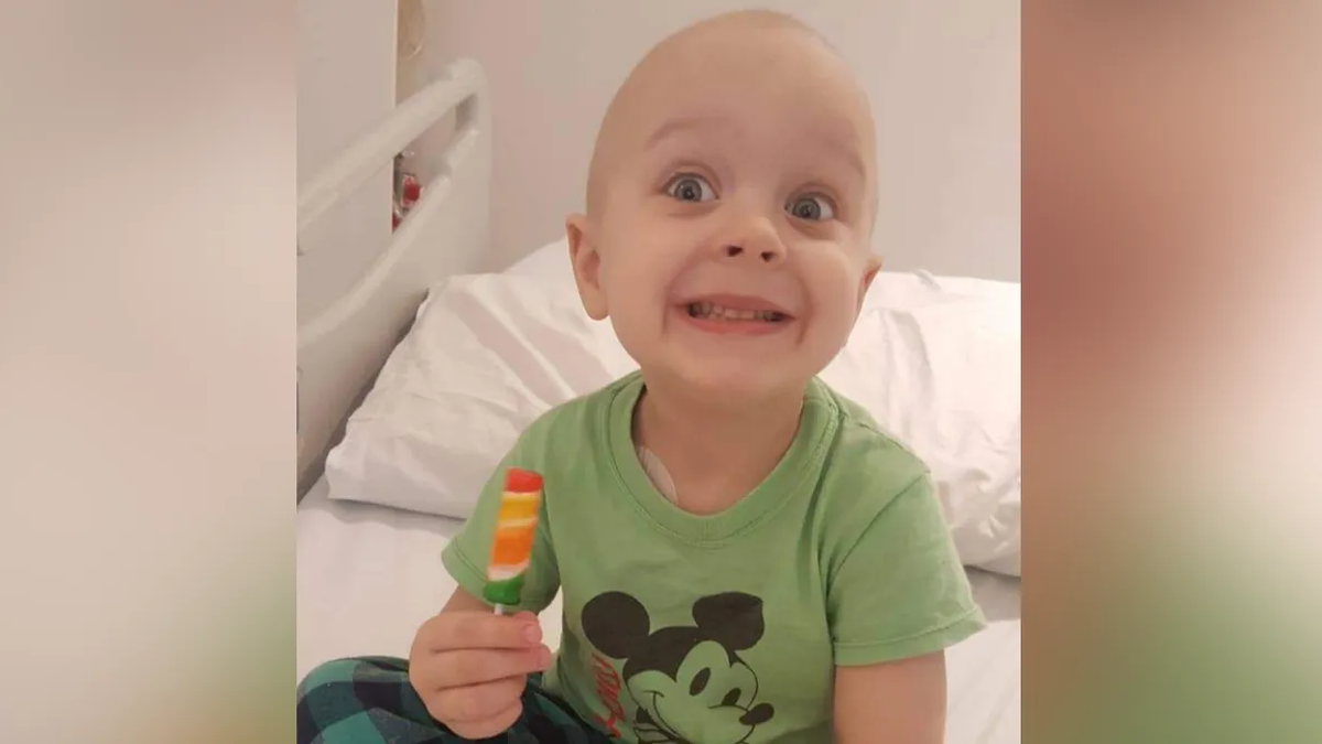 Conmoción por la muerte de Valentino, el nene de 3 años que viajó a Barcelona para luchar contra su enfermedad