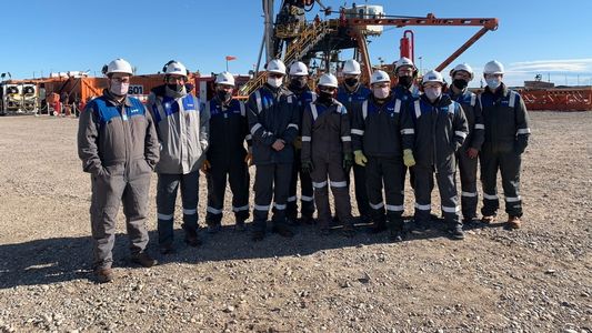 YPF perfora el primer pozo horizontal no convencional en Santa Cruz