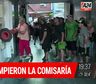 VIDEO | Vecinos de Villa Madero atacaron una comisaria en una protesta por la inseguridad que sufren en la zona