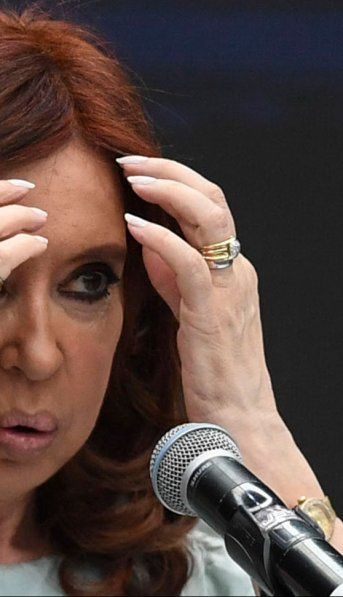 Cristina pidió permiso para viajar otra vez a Cuba después de las PASO