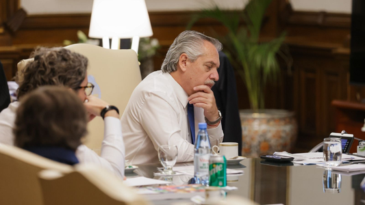 Volodímir Zelenski le agradeció a Alberto Fernández la condena a la invasión de Rusia