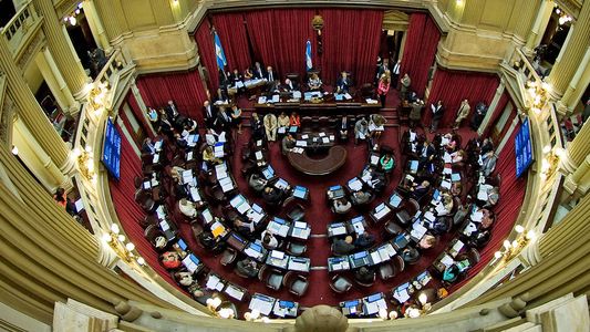 Con escasa actividad, diputados y senadores se aumentaron los sueldos: cuánto ganarán desde julio