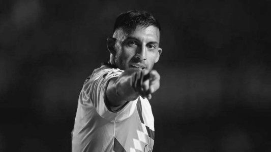 Wanchope Ábila anunció que su test de coronavirus dio negativo