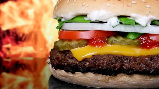Argentina rompió el índice Big Mac: por qué la inflación hizo saltar los parámetros de la medición