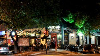 ¿Una luz al final del túnel?: Salta, Mendoza y Jujuy abren bares, restaurantes y hasta un shopping