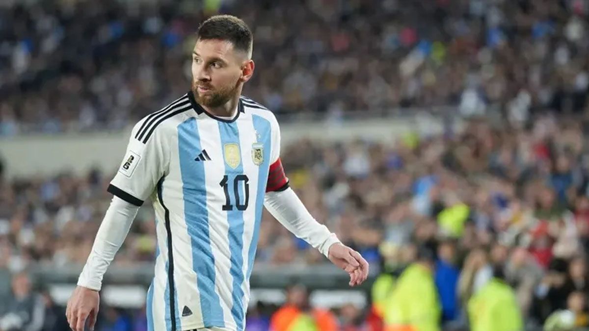 Argentina  Leo Messi enciende las alarmas: Se somete a pruebas médicas y  peligra su presencia en Bolivia - Eurosport