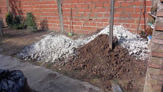 Terror en Berazategui: mató a su marido y lo enterró en el patio de su casa