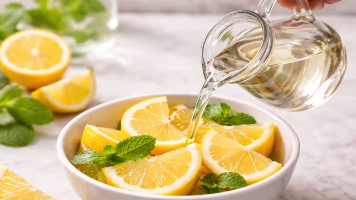 El truco de mezclar vinagre y limón en casa: para qué sirve y por qué ...