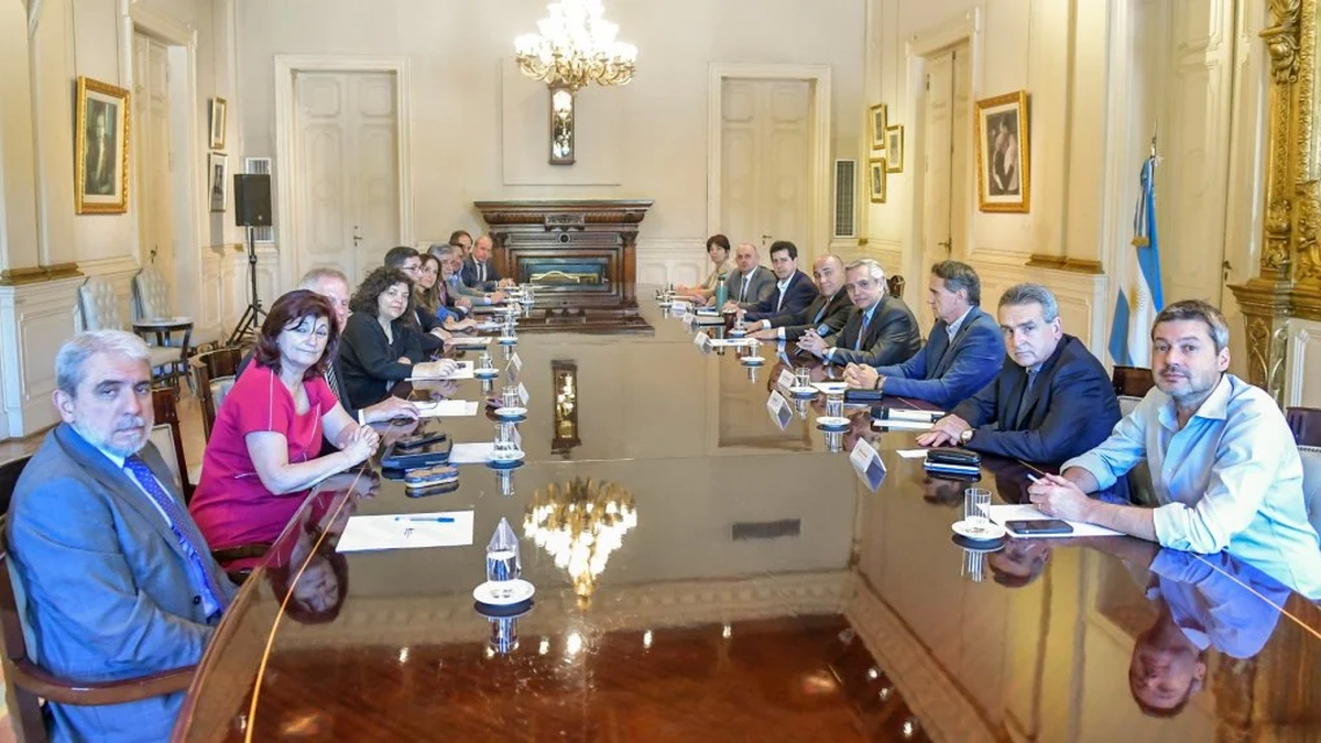 El jefe de Gabinete Juan Manzur