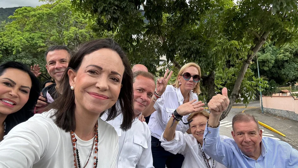 Los dirigentes opositores María Corina Machado y Edmundo González Urrutia. (Foto: NA).