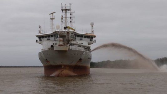 Avanzan con un dragado que permitirá la navegabilidad binacional del Río Paraguay