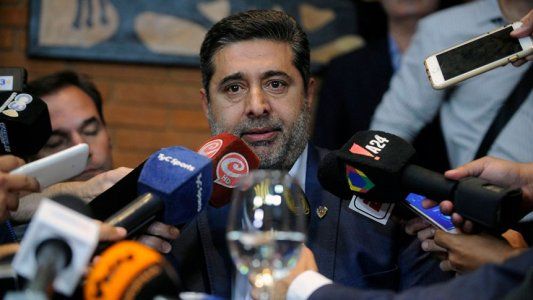 Angelici: No aceptamos jugar ningún partido