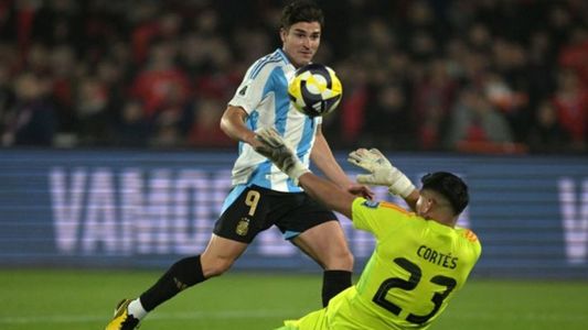 El golazo de Julián Álvarez para poner en ventaja a la Selección Argentina contra Chile