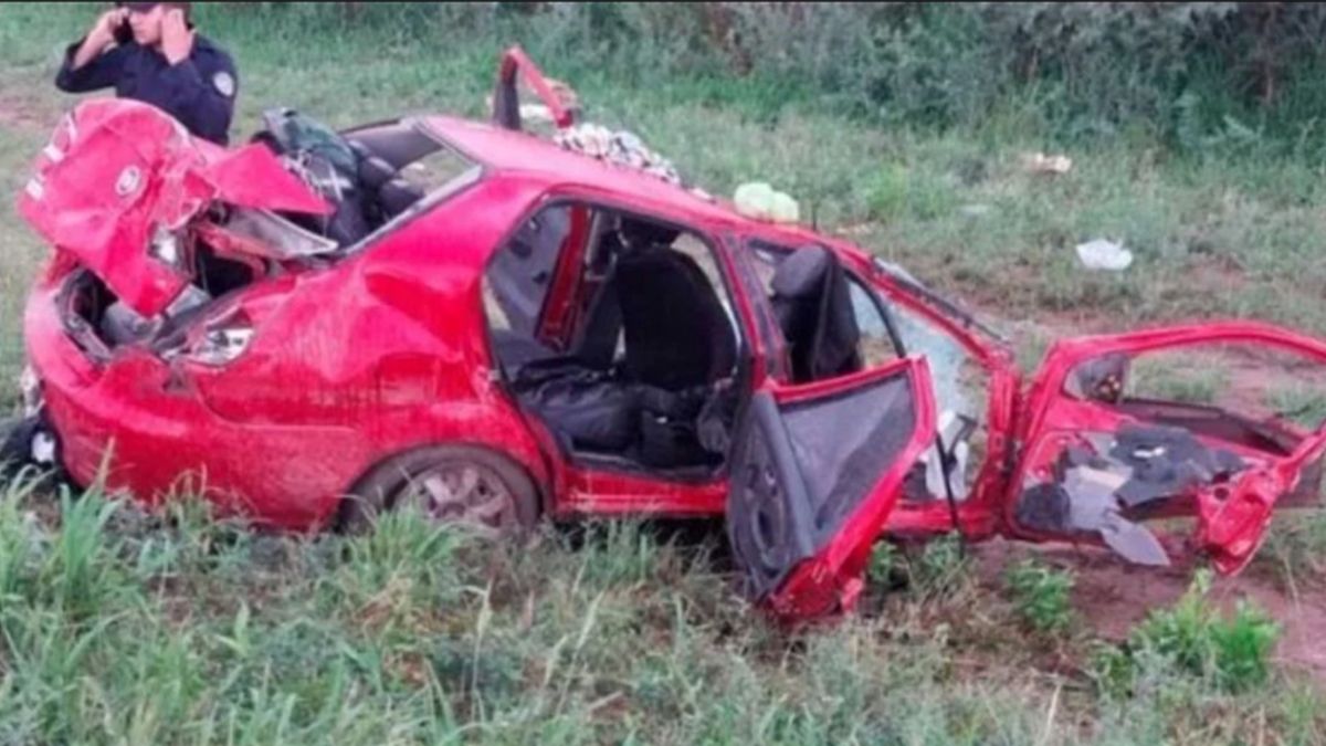 Murieron Tres Personas En Un Choque Entre Un Micro Y Un Auto En Santiago Del Estero 5379