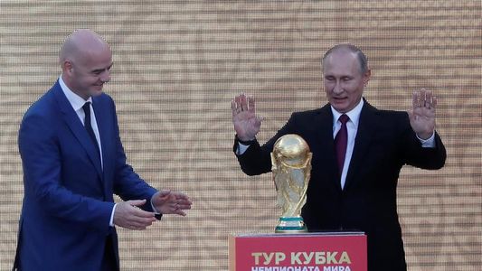 La FIFA suspendió a Rusia de todas sus competencias