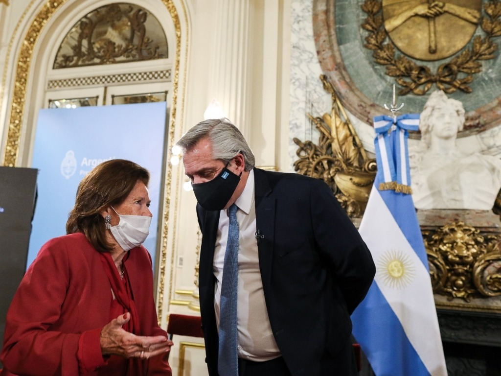 Charlas reservadas | La danza de nombres que barajan Alberto y Cristina para reemplazar a Highton