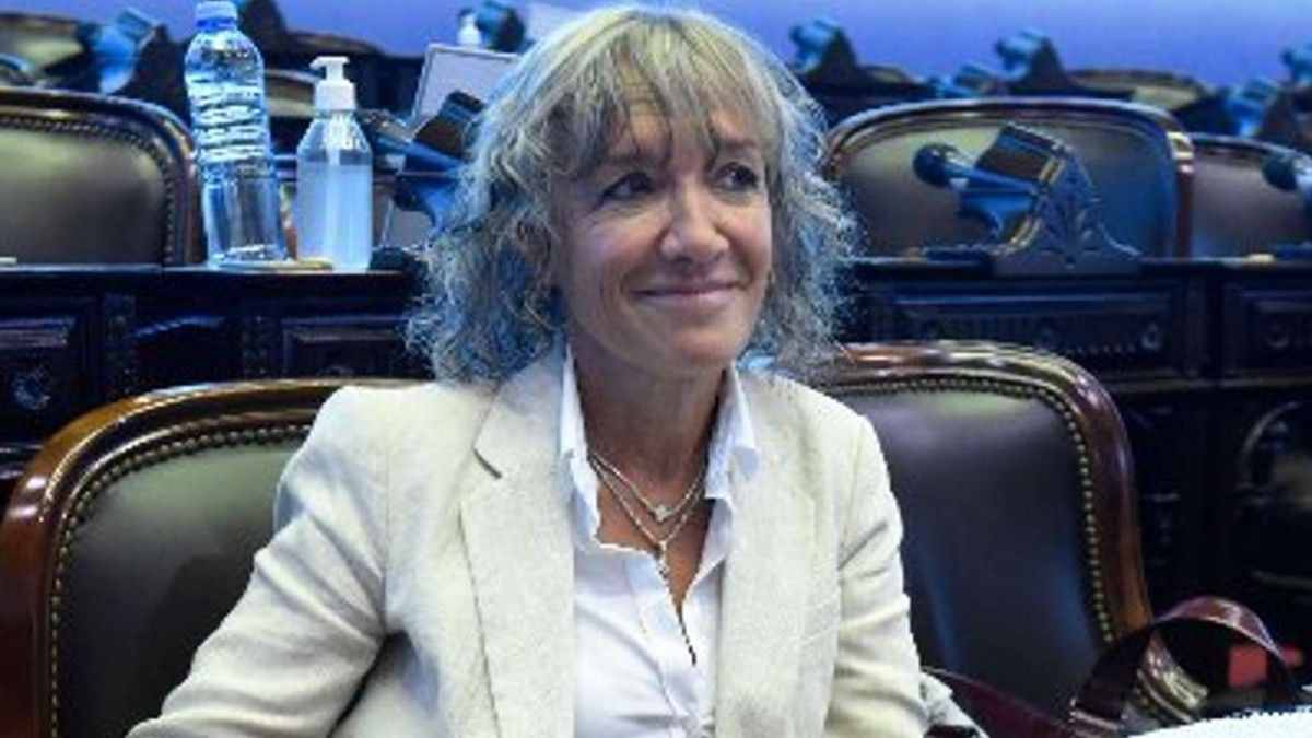 A pesar que de la diputada Mónica Frade borró su tuit