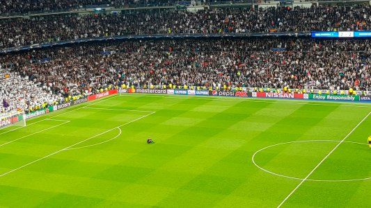 El arquero del Bayern Munich pidió disculpas: “Tuve ese error innecesario. No me lo puedo explicar”