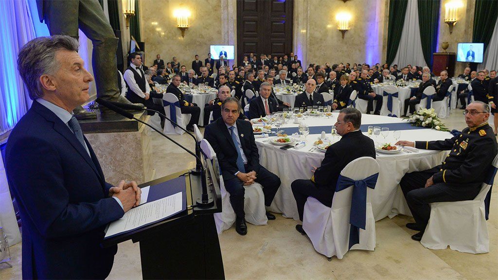 FF.AA.: Macri encabezará la tradicional cena y hablará de una reforma del sistema de Defensa Nacional