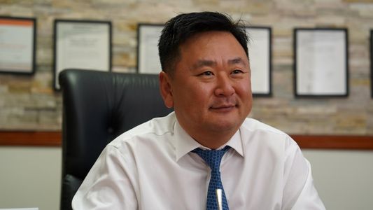 Alejandro Kim, el precandidato hijo de coreanos y peronista que desafía el modelo del PRO en CABA