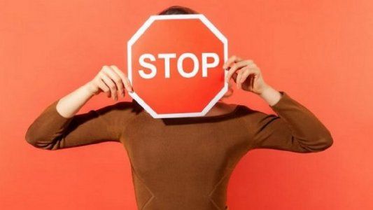 Piropos que esconden acoso: lo que muchas mujeres no quieren escuchar