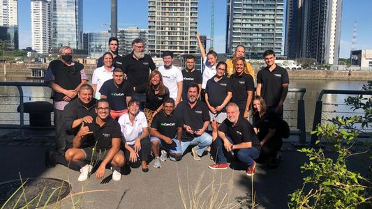 Dejó una multinacional y creó una pyme familiar que invertirá US$ 5 millones en el país