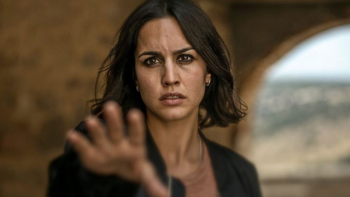 Si lo hubiera sabido es una serie que combina drama y misterio
