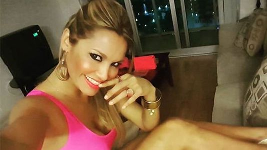 Nieves Jaller, la ex de Ale Sergi, impactó a todos con sus fotos desnuda en la playa