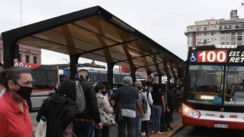 El Gobierno nacional convocó a la Ciudad de Buenos Aires para tratar la quita de subsidios a los colectivos