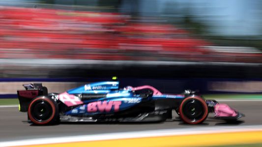 Quién es Franz Hermann, el piloto fantasma que salió séptimo en la FP1 de Imola