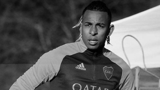 Sebastián Villa seguirá sin jugar en Boca a pesar del gol en el amistoso y el permiso de Daniela Cortés