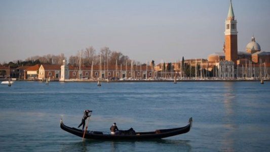 Por qué Italia y Estados Unidos comienzan a mostrar los primeros resultados positivos de la vacunación