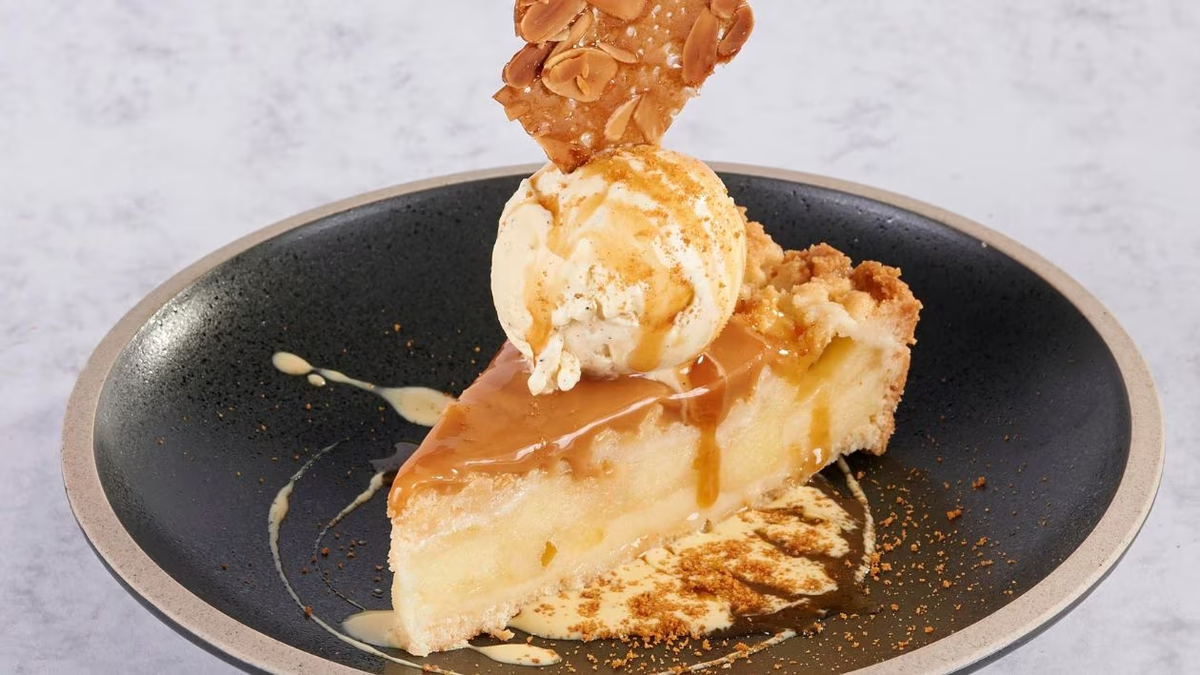 TARTA DE MANZANA receta: para el fin de semana y comerla tibia, fría o ¡CON HELADO!