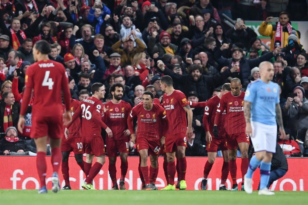 El Liverpool de Klopp fue claramente superior al City de Guardiola y le ganó 3-1 en un partidazo