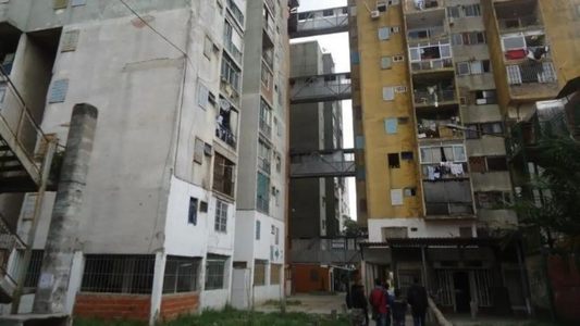 Horror en Fuerte Apache: Tiene solo 17 años y le pegó un tiro a la cabeza a su novia de 19