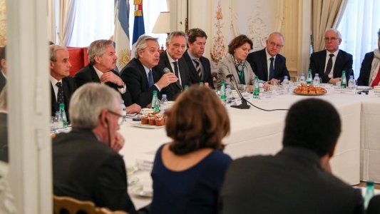Alberto Fernández desayunó con empresarios franceses y habló de la herencia de Macri: Con él vivimos un 2001 por goteo