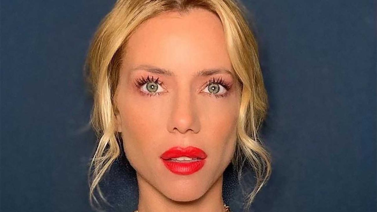 nicole neumann_.jpg