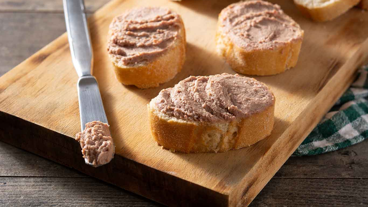 Receta de paté de hígado: el sabor de la casa de tu abuela Receta de paté de hígado: el sabor de la casa de tu abuela
