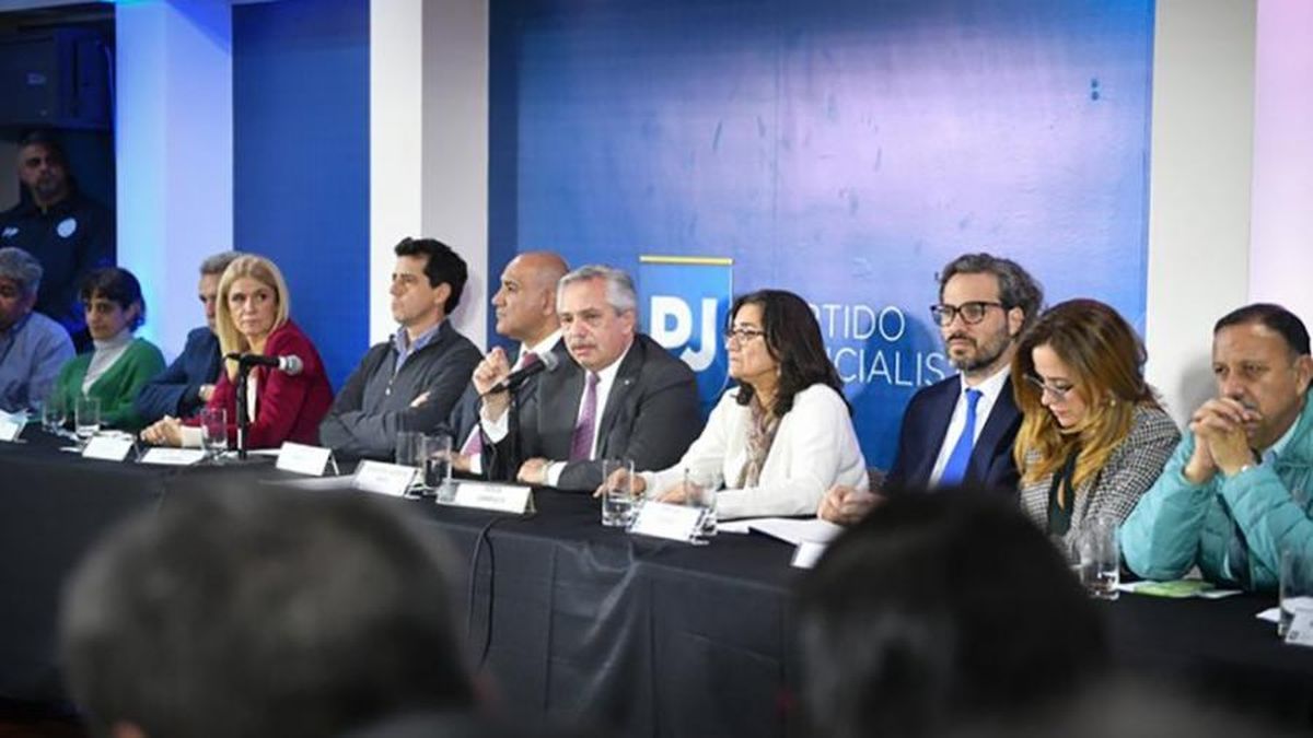 El PJ se reunió con la presencia de Alberto Fernández para definir acciones de respaldo a Cristina Kirchner. (Télam)