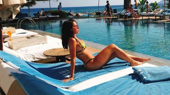 Los días de descanso y playa de Lali Espósito en Ibiza: Vuelvo recargada babies