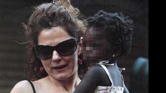 Andrea Pietra: “Una es madre cuando cría, no por llevarlo en la panza”