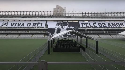 Filas eternas, fanáticos en llanto y famosos: las mejores imágenes del último adiós de Pelé