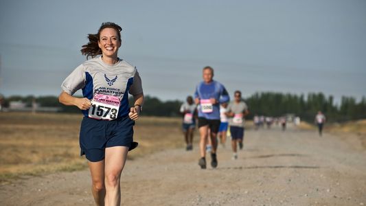 Correr o caminar: cuál es mejor para tu salud si lo hacés a largo plazo