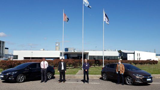 General Motors entrega vehículos al Gobierno de Santa Fe durante la emergencia sanitaria