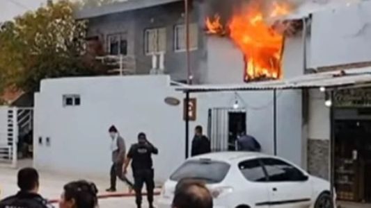 Trágico incendio en un hogar de niños: murió una nena de 12 años y 19 quedaron sin techo